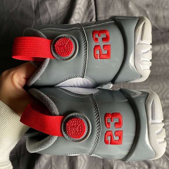 Jordan 9 men’s shoes - Picture 3 of 9